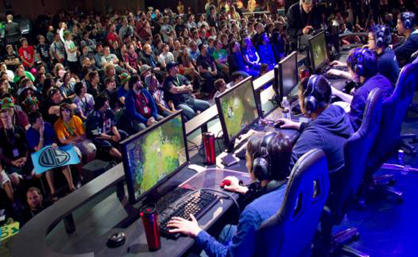 Fans Watch a League of Legends Tournament on a Raised Access Floor Platform